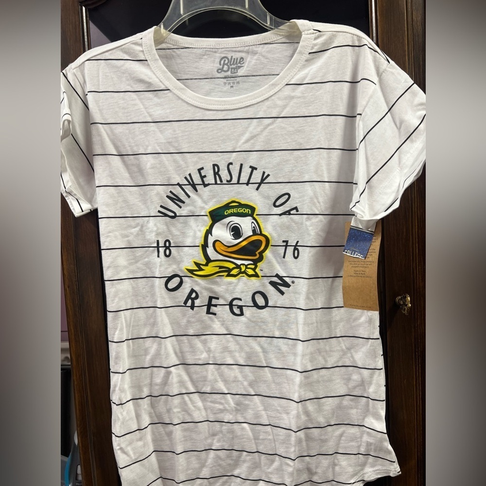University of Oregon Short Sleeved Shirt NEW w/ Tags